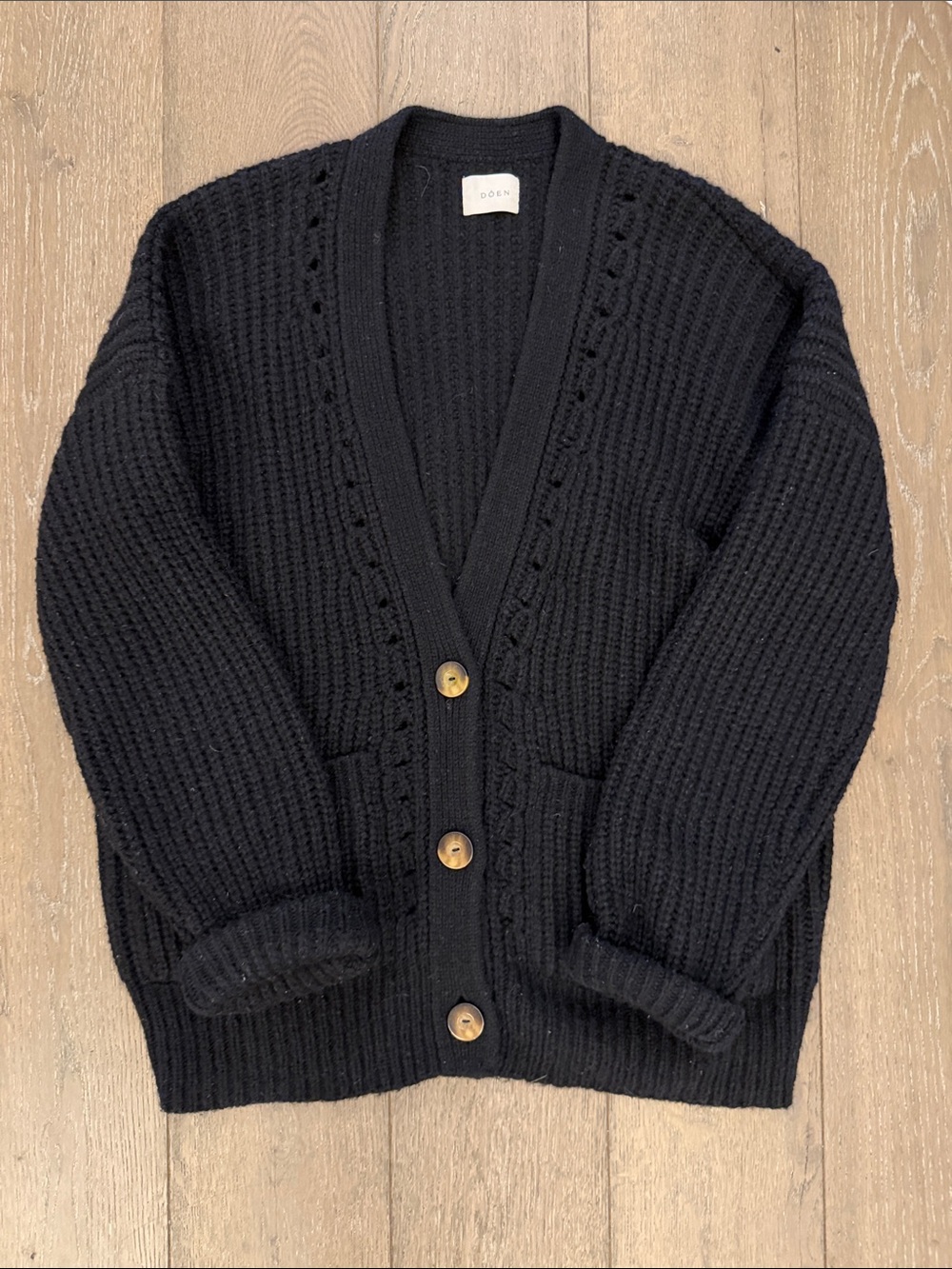 Doen Oversized Chunky Knit Cardigan